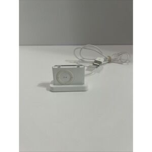 Apple iPod Shuffle 2nd Generation 1GB Silver - w/ Charging Dock A1204 Tested